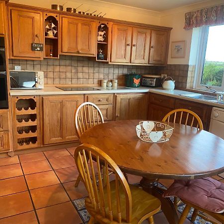 Charming 2 Bed House Near Rhoscolyn Discounts For Villa Holyhead Luaran gambar