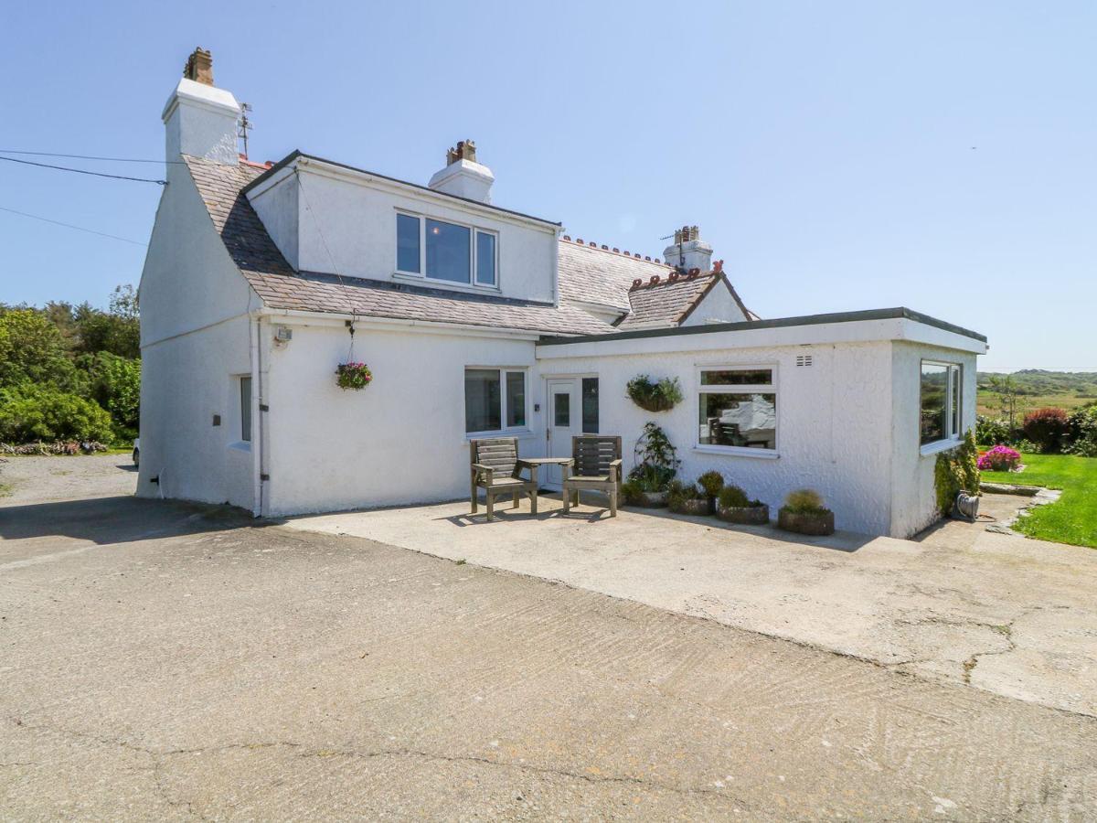 Charming 2 Bed House Near Rhoscolyn Discounts For Villa Holyhead Luaran gambar