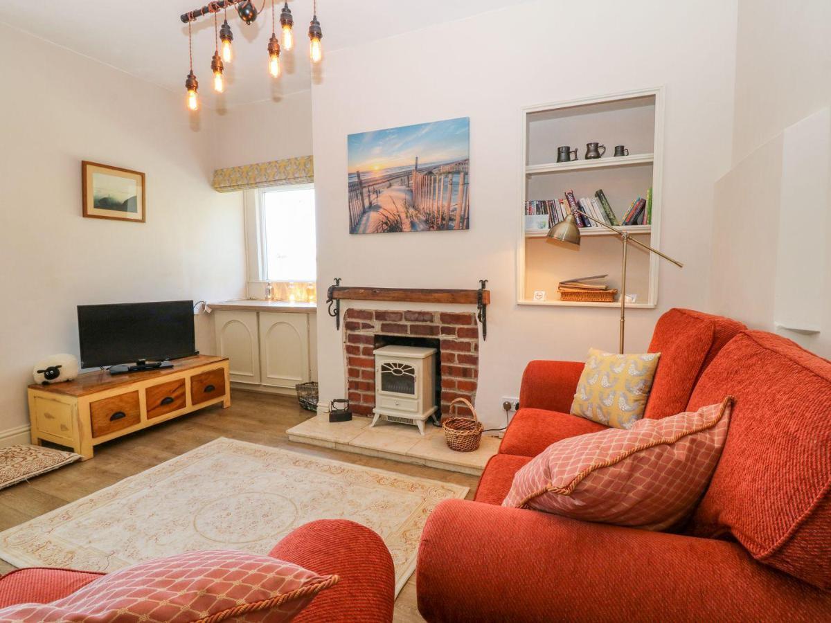 Charming 2 Bed House Near Rhoscolyn Discounts For Villa Holyhead Luaran gambar