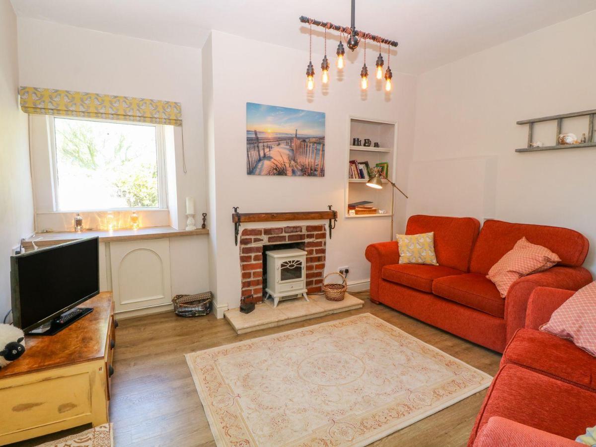 Charming 2 Bed House Near Rhoscolyn Discounts For Villa Holyhead Luaran gambar