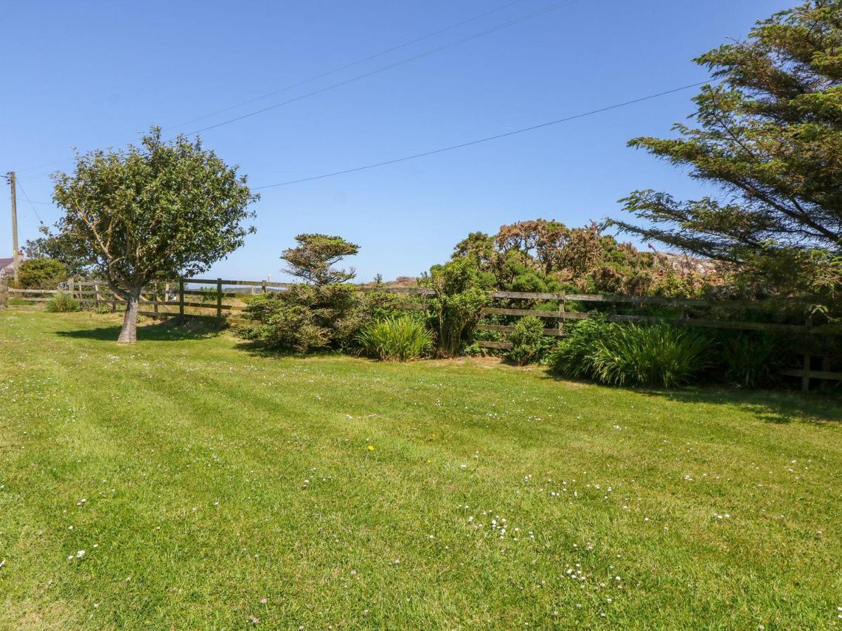 Charming 2 Bed House Near Rhoscolyn Discounts For Villa Holyhead Luaran gambar
