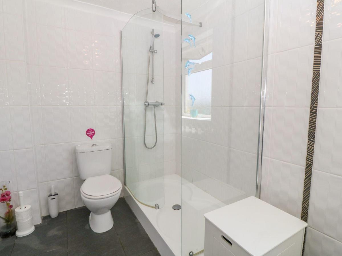 Charming 2 Bed House Near Rhoscolyn Discounts For Villa Holyhead Luaran gambar