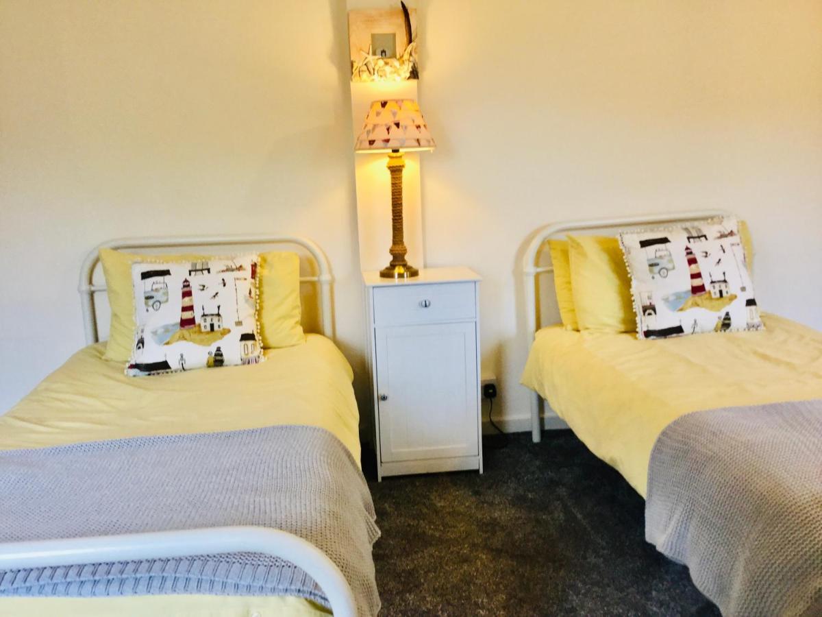 Charming 2 Bed House Near Rhoscolyn Discounts For Villa Holyhead Luaran gambar
